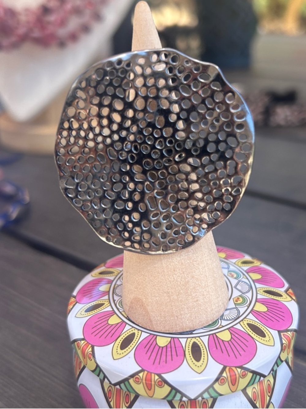 Rare!! Vintage Hammered Gunmetal Coral Statement Ring